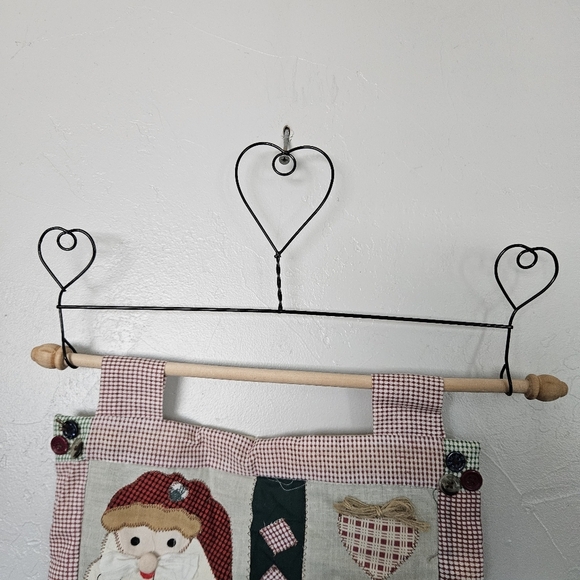 Rustic Christmas Festive Patchwork Wall Hanging Scroll Country Santa Stocking - Picture 2 of 7